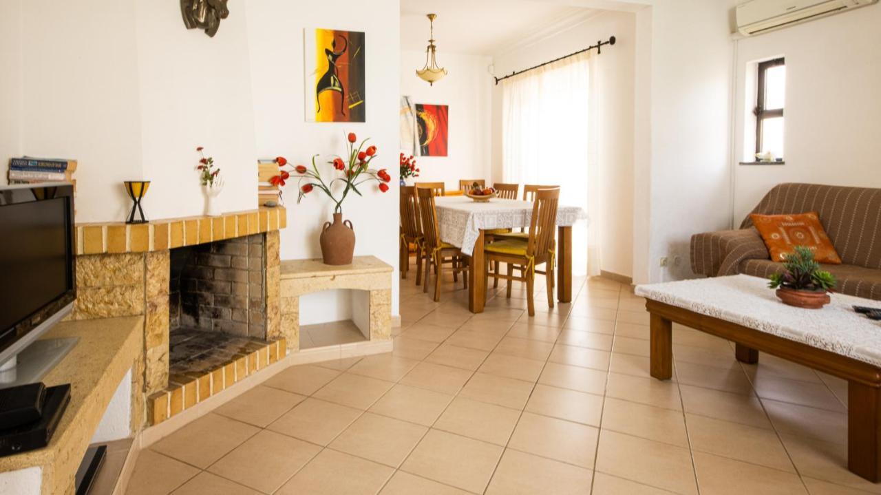 Villa Cesaltina - Gale - Swimming Pool - By Bedzy Albufeira Luaran gambar