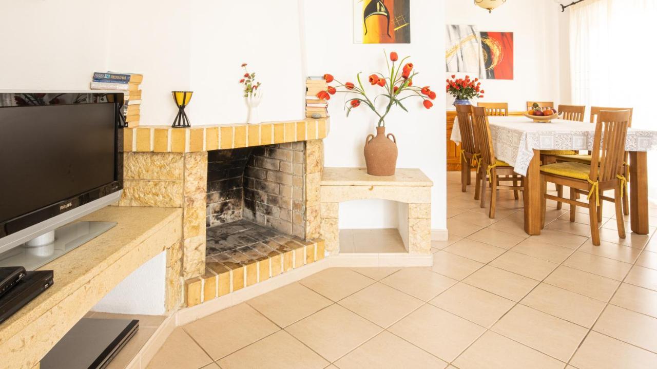 Villa Cesaltina - Gale - Swimming Pool - By Bedzy Albufeira Luaran gambar